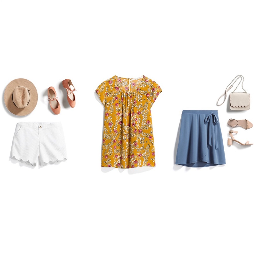 Callum Tulip Sleeve Blouse - Picture 2 of 2